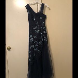 Bcbg floral tulle gown size 4